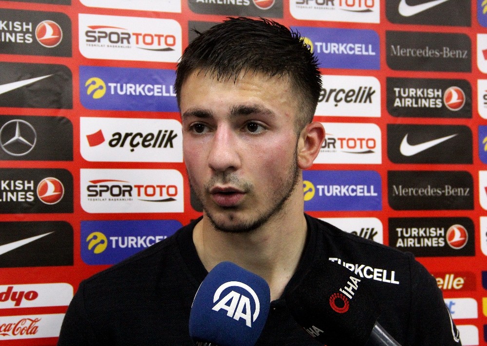 Halil Dervişoğlu: “Korner haksız verildi ama yine de o topa vurdurmamalıydık” 