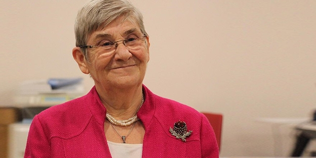 'Fırıncıdan Canan Karatay'a ekmek yok'