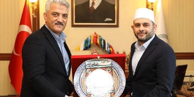 Halil Konakcı Hoca'dan takkesini suç sayanlara cevap: Bunlar açıkça İslam düşmanı!