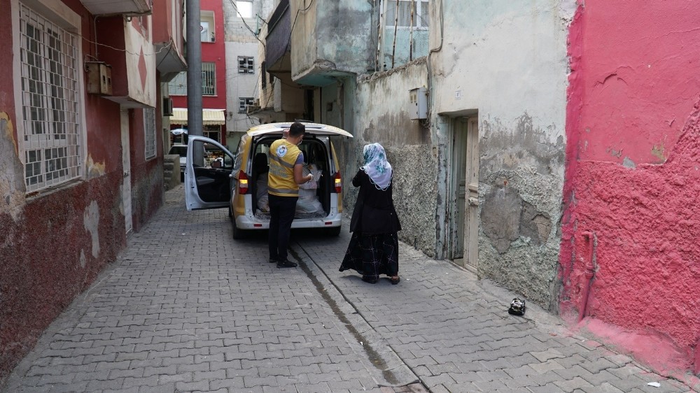 Haliliye’de ihtiyaç sahibi vatandaşlara destek 