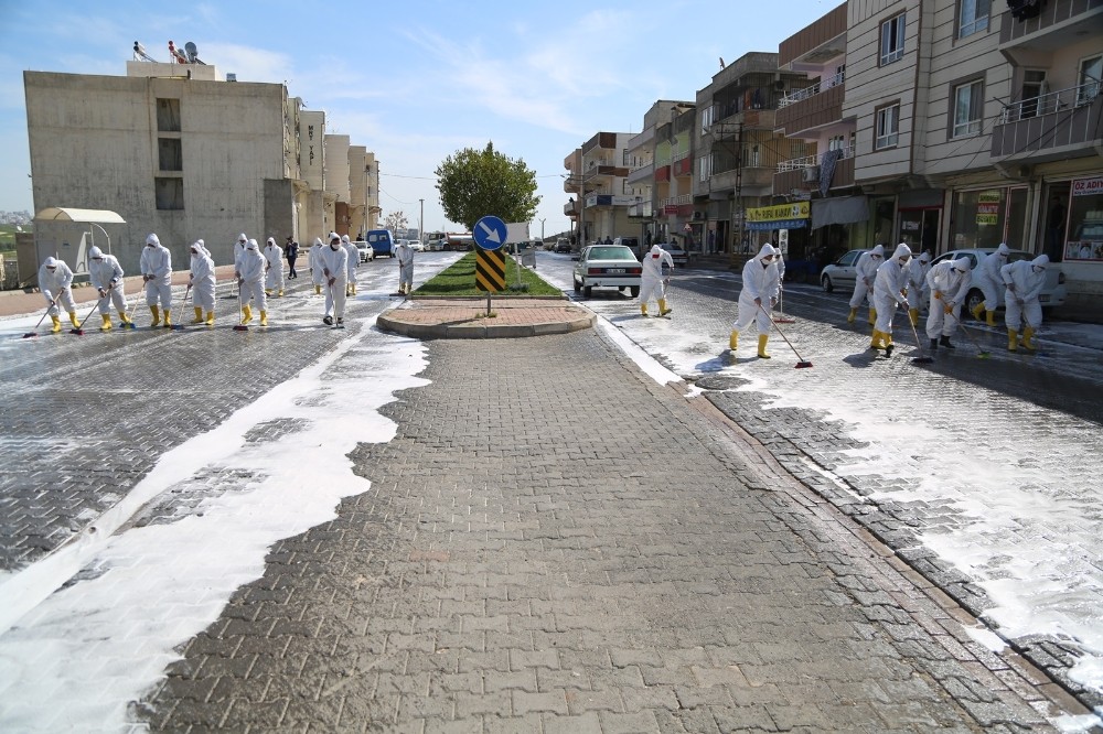 Haliliye’de salgınla mücadele devam ediyor 