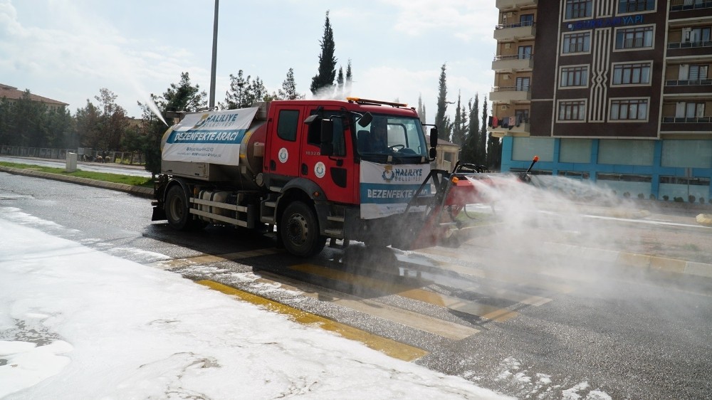 Haliliye’de salgınla mücadele devam ediyor 