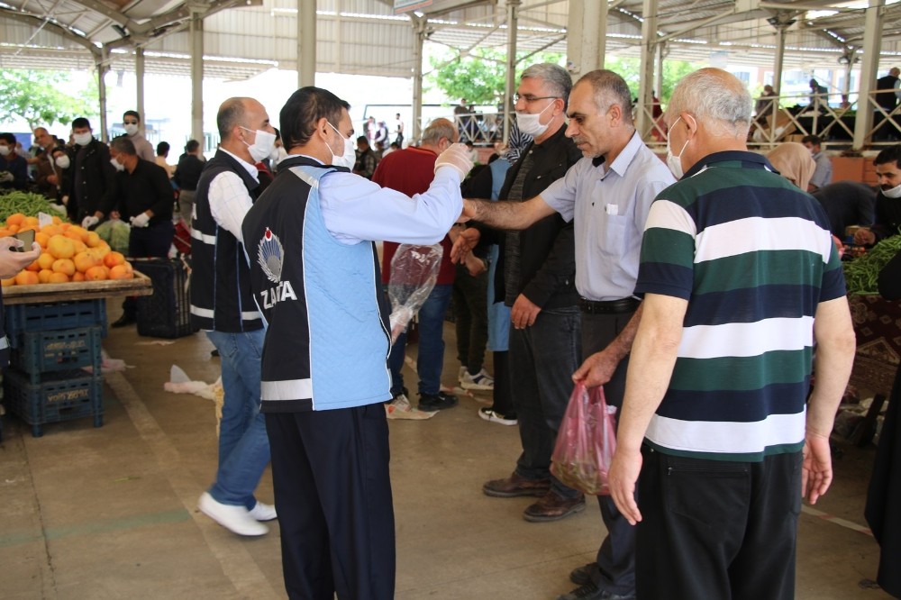 Haliliye’de virüs ile mücadele sürüyor 