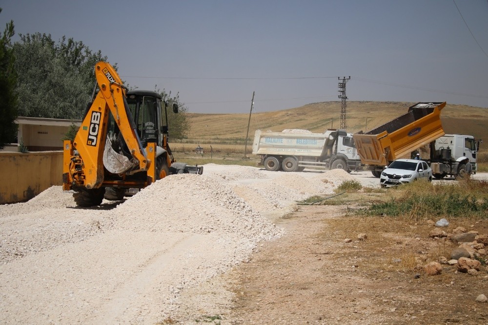 Haliliye’de yol çalışmaları sürüyor 