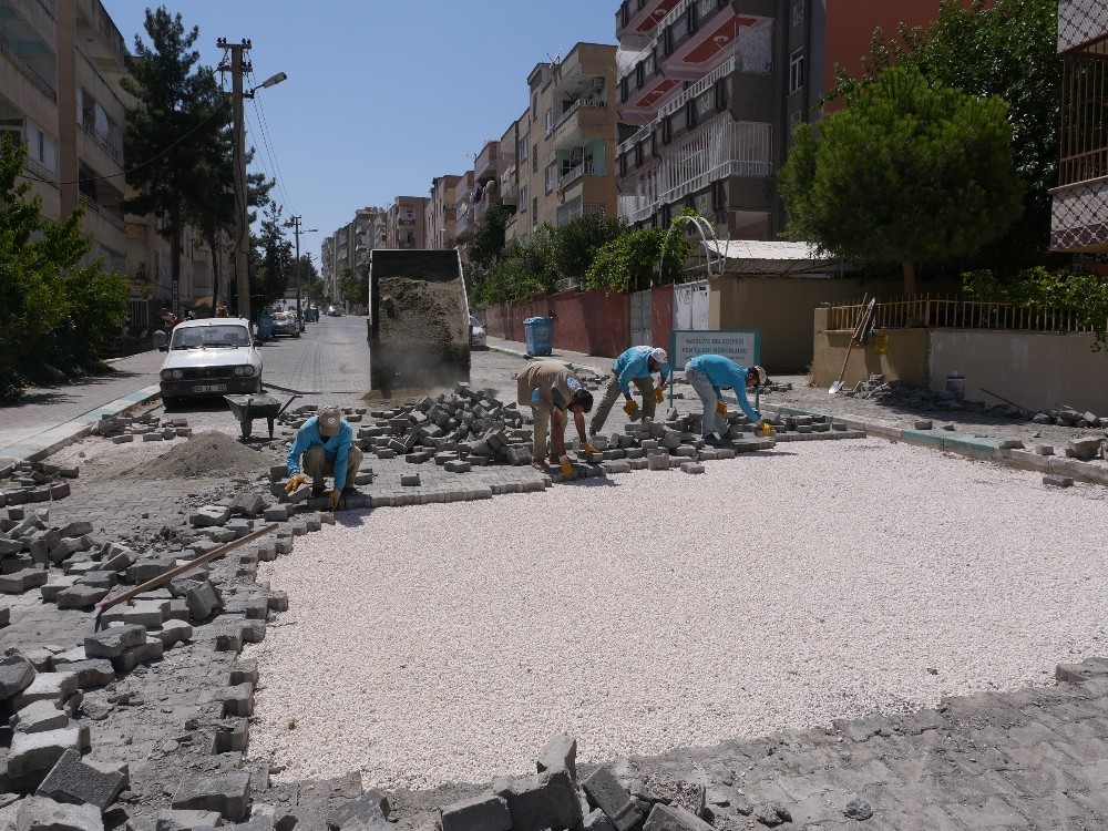 Haliliye’de yol onarım çalışmaları sürüyor 