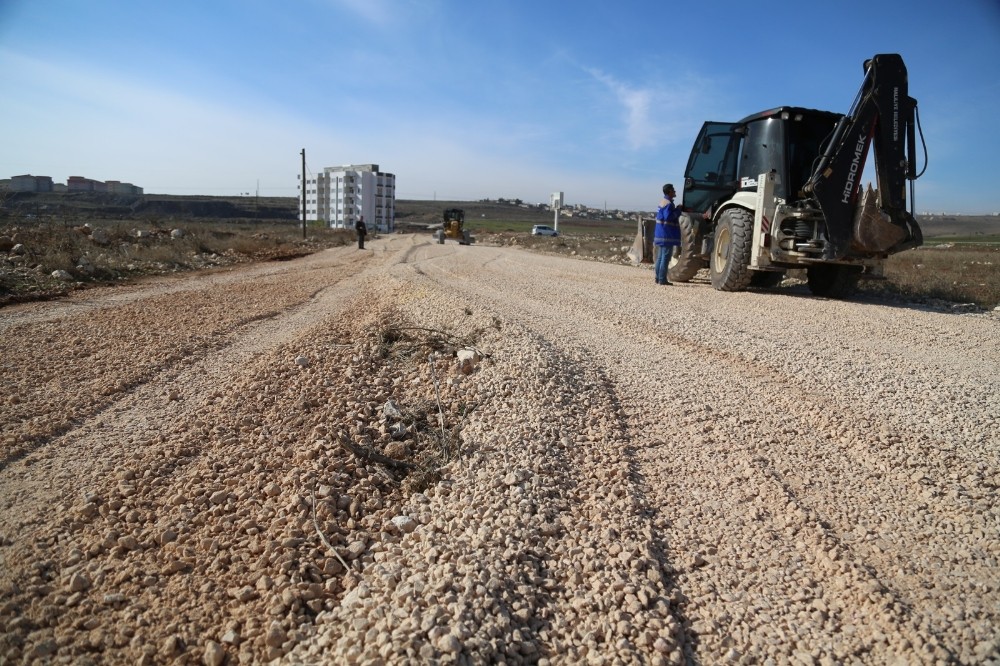 Haliliye’den Dağeteği’nde yol çalışması 