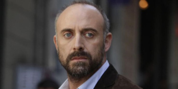 Halit Ergenç'e trafikte saldırı!