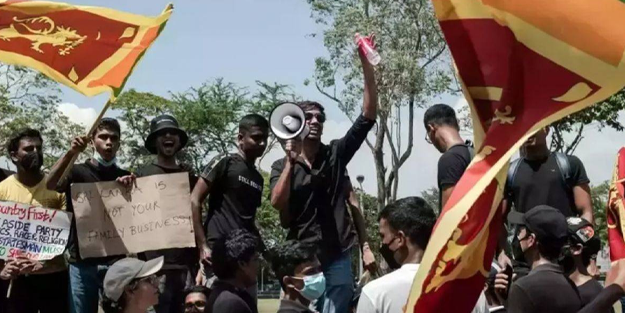 Halk ayaklanmıştı: Sri Lanka'ya 500 milyon dolar daha kredi