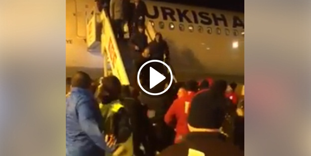 Halk, Barbaros Şansal'ı böyle karşıladı!