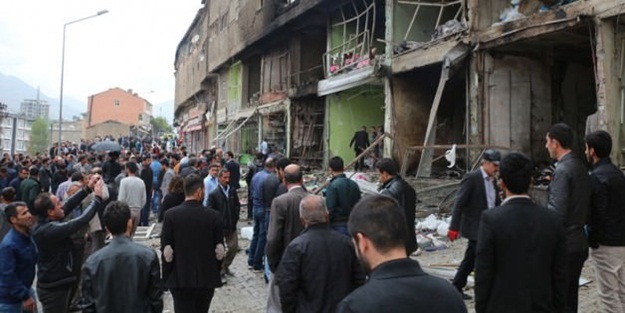 Halk isyan etti, PKK 1 ton bomba ile saldırdı