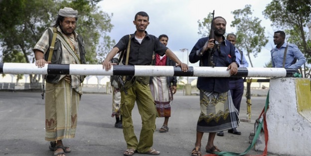 Halk Komitleri Aden'de kontrolü ele geçirdi