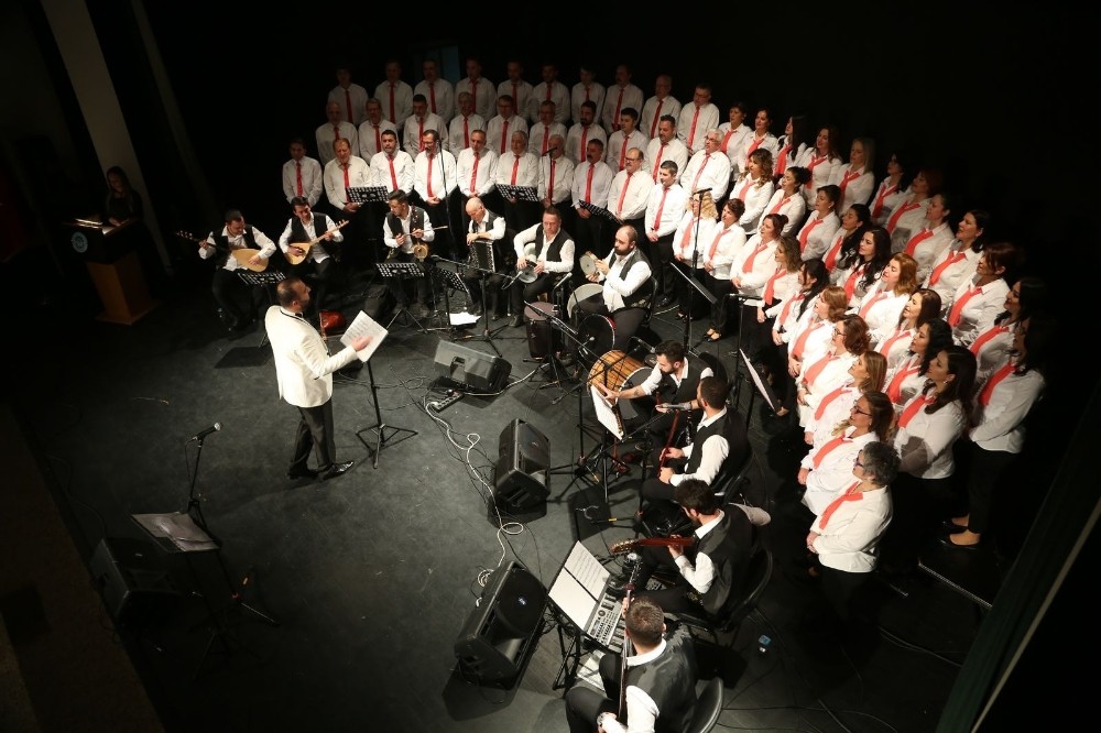 Halk Müziği Korosu konseri 