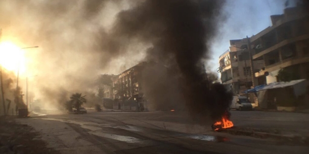 Halk Operasyona destek vermek için lastik yakıyor