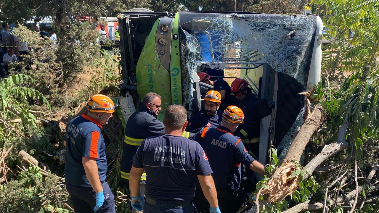 Halk otobüsü dehşeti! Direksiyon başında can verdi