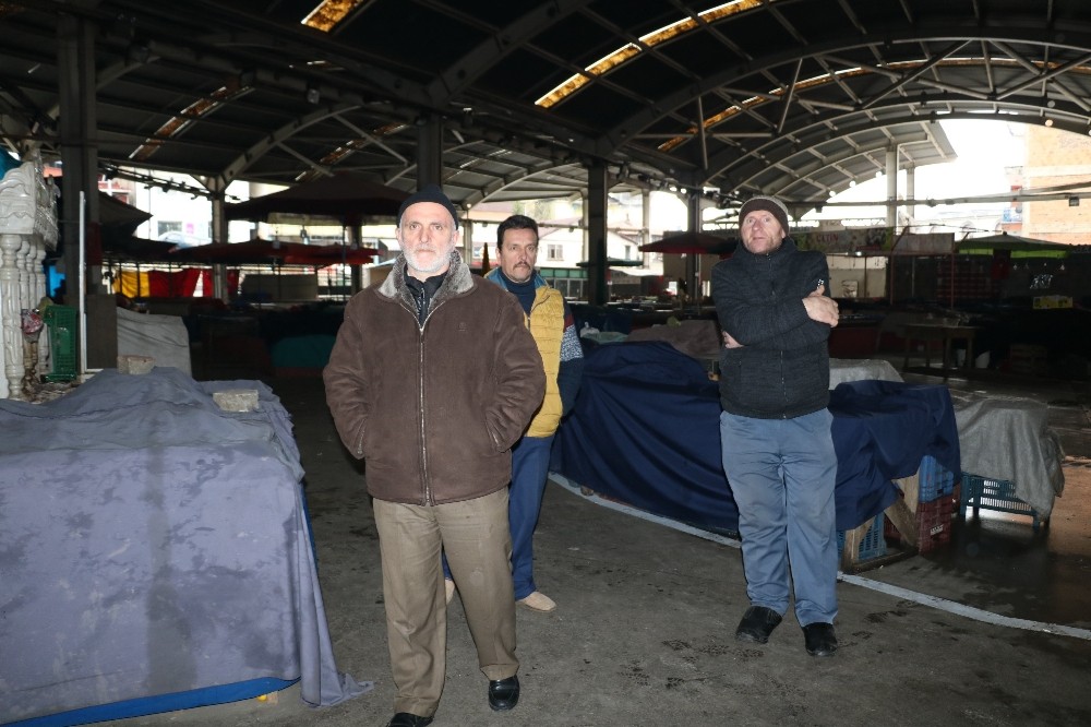 Halk pazarı korona virüs tedbirleri kapsamında kurulmadı 