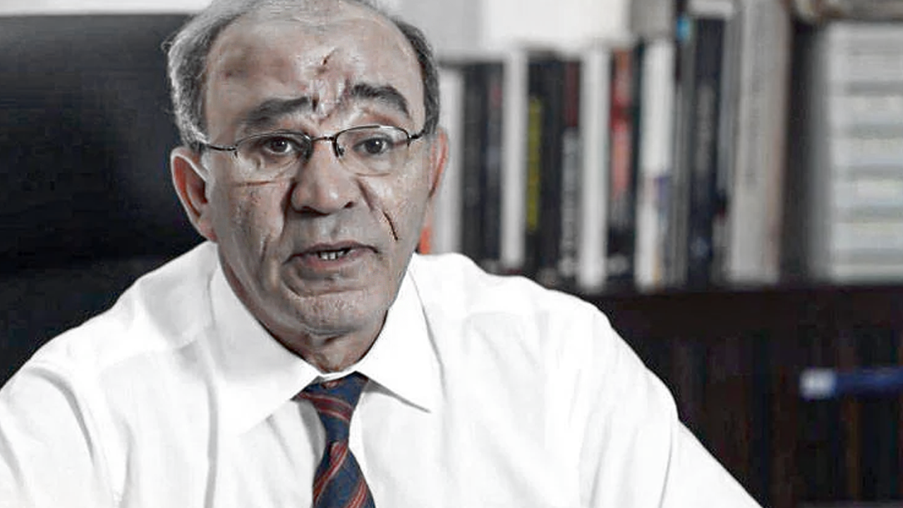 Halk tv yazarı Müslümanlara kin kustu!