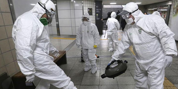 Halka açık yerlerde sigara içmeyi yasakladılar