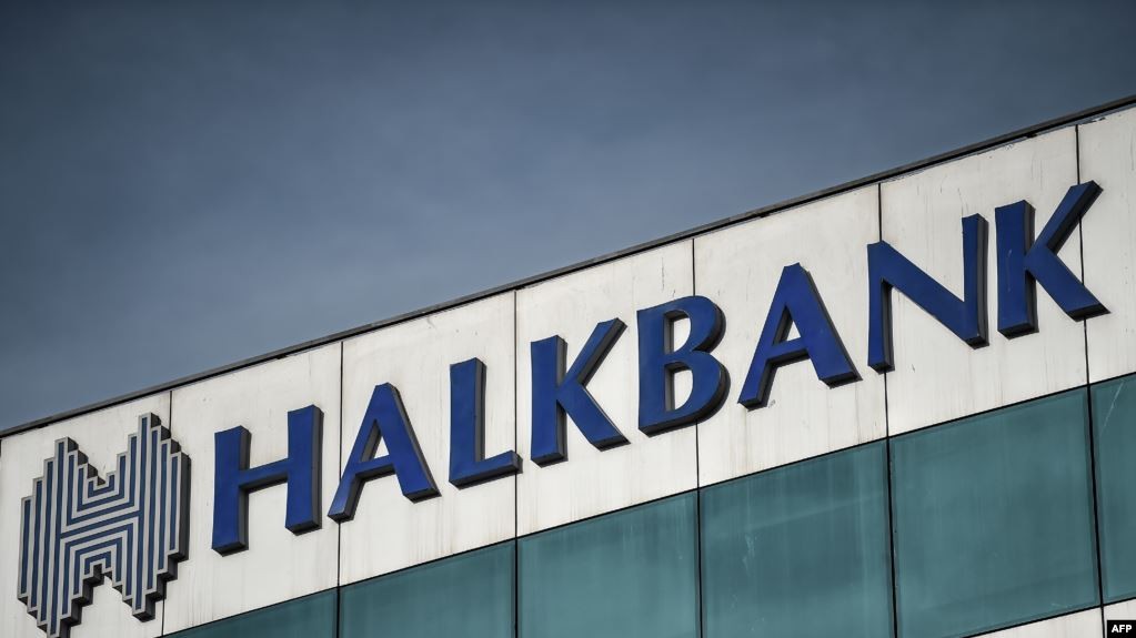 Halkbank FETÖ bağlantılı hakimi reddetti