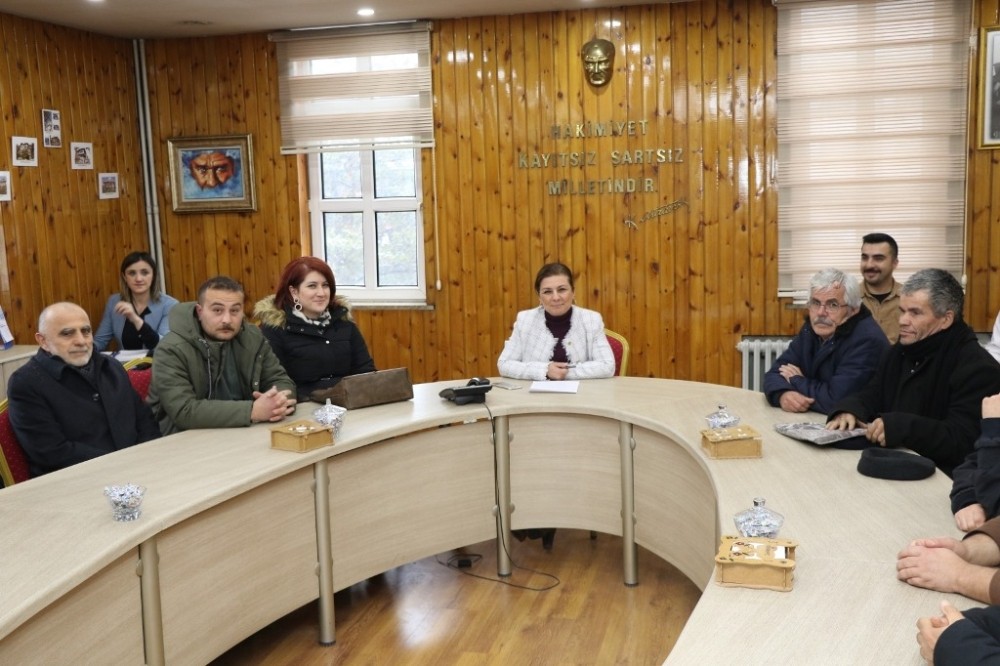 Halkın sorunları dinleniyor 