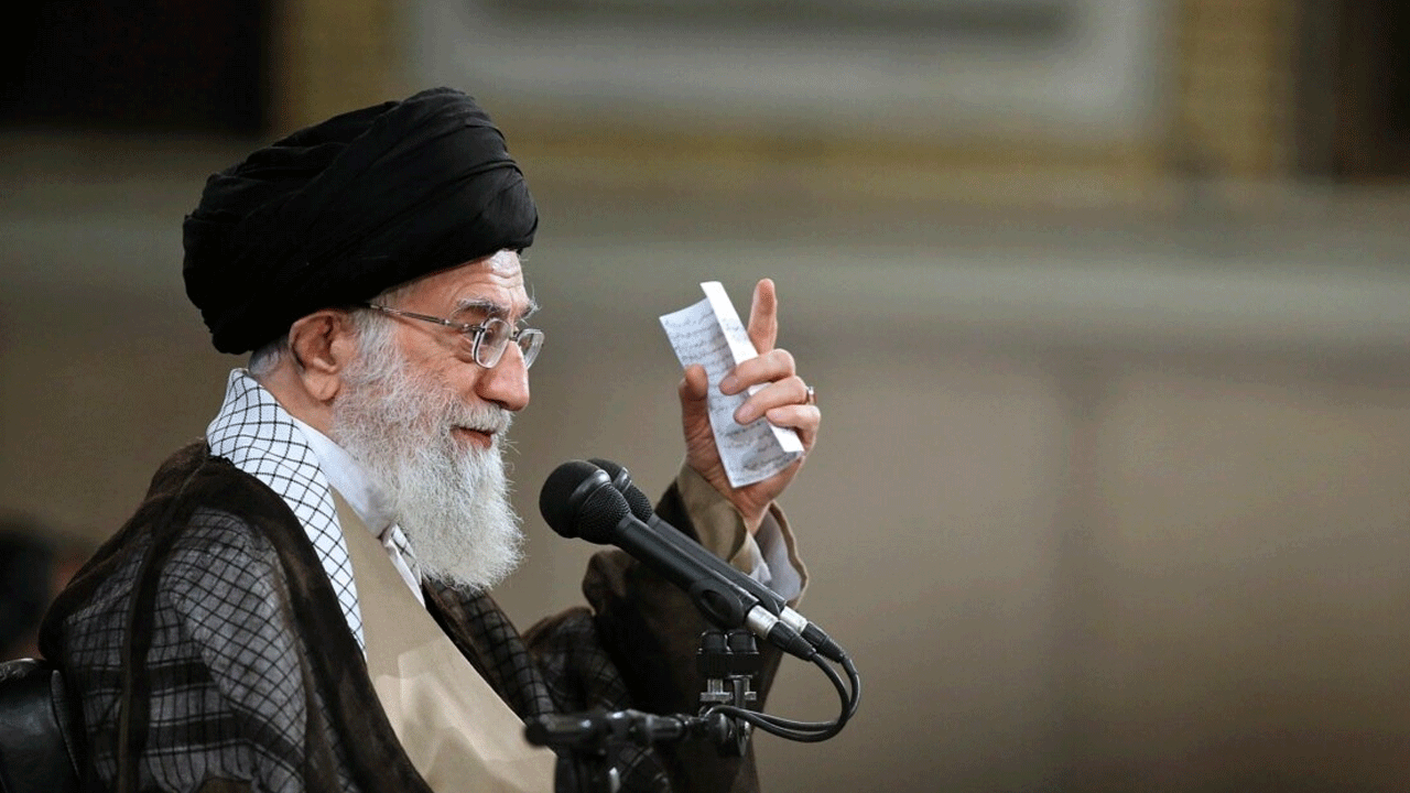 Hamaney böyle uyardı: Yüzümüze güldüklerine bakmayın!