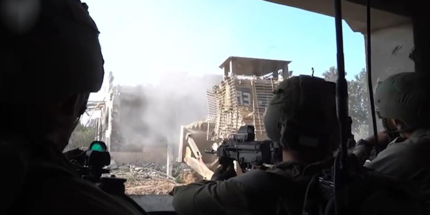 Hamas'a esir düşen kadından şok itiraf! İsrail'i zora sokacak açıklama