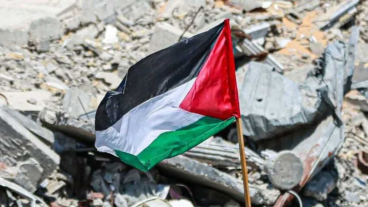 Hamas’tan kalıcı ateşkes için Kahire çıkarması