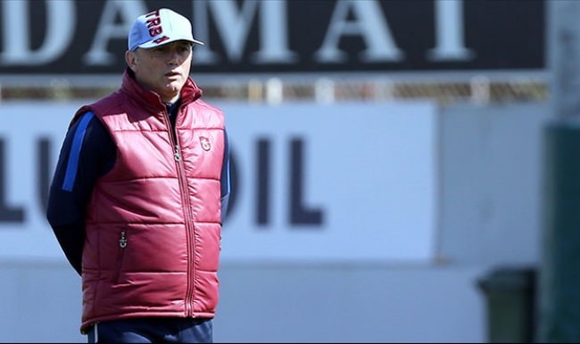 Hami Mandıralı'dan fırça!