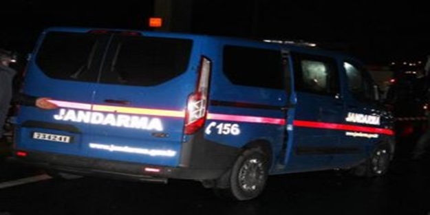 Hamile kadını taşla öldürdüler!