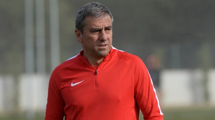 Hamza Hamzaoğlu: Eto'o'nun kalmasını istiyorum