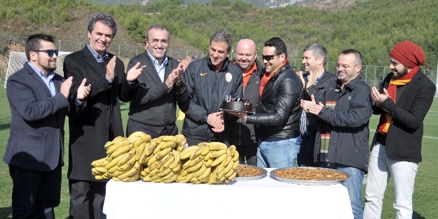 Hamza Hocaya muzlu kutlama