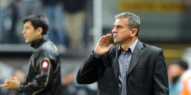 Hamzaoğlu'ndan Sneijder için şok sözler!