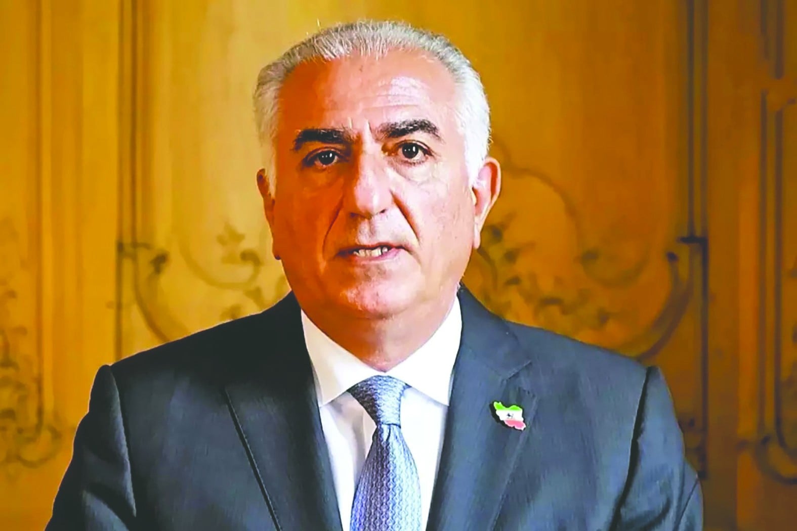 Hanedan deviren ailenin son üyesi Pehlevi de darbe peşinde!