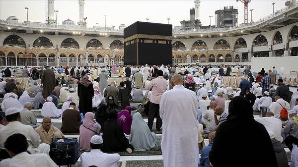 Hangi aşıyı olanlar umreye gidebilir? Sinovac aşısı olan umreye gidebiliyor mu?