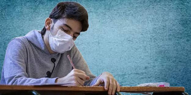 Hangi bölümlerde başarı puanı yükseldi? Üniversite giriş başarı puanı kaç oldu?