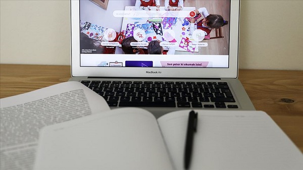 Hangi dersler yüz yüze hangi dersler uzaktan eğitimle yapılacak?