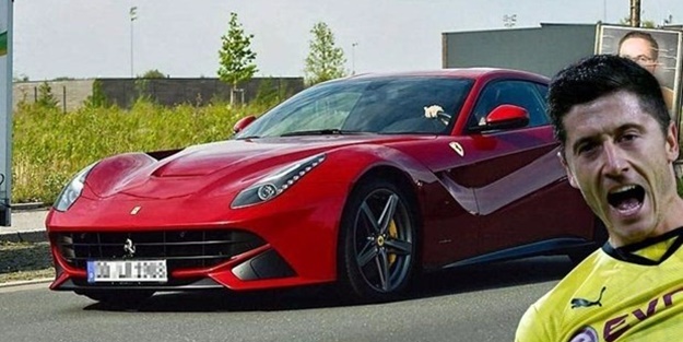 Hangi futbolcu, hangi otomobili kullanıyor?