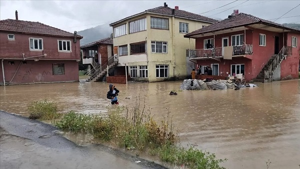 Hangi iller için yağış uyarısı var? Hafta sonu hava nasıl olacak?