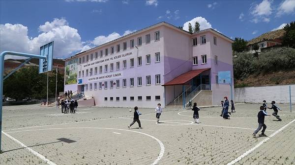 Hangi okul halk eğitim merkezine dönüşecek?