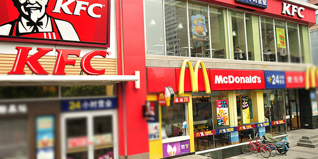 Hani dalga geçiyordunuz! Siyonist destekçilerinde boykot depremi