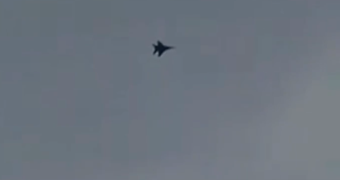 Hani hava üstünlüğü sağlanmıştı? Başkentte savaş uçakları devriye attı