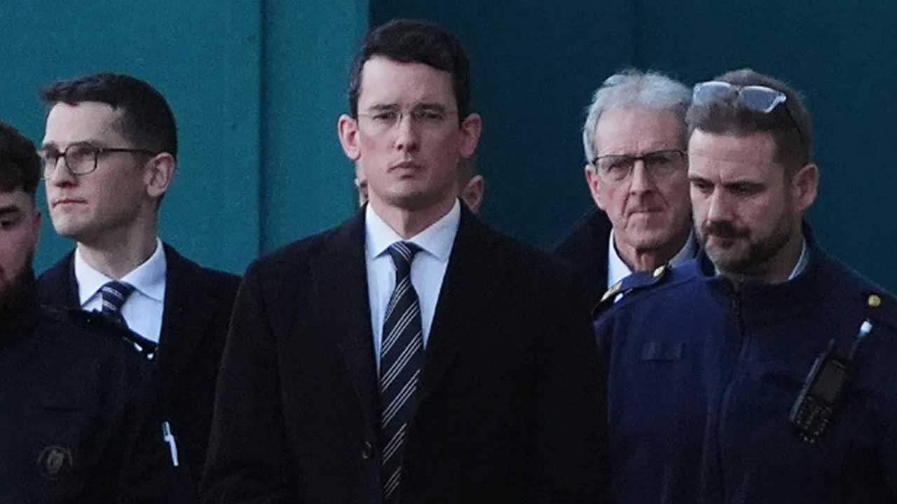 Hani ifade özgürlüğü? LGBT’yi reddetti başına gelmeyen kalmadı