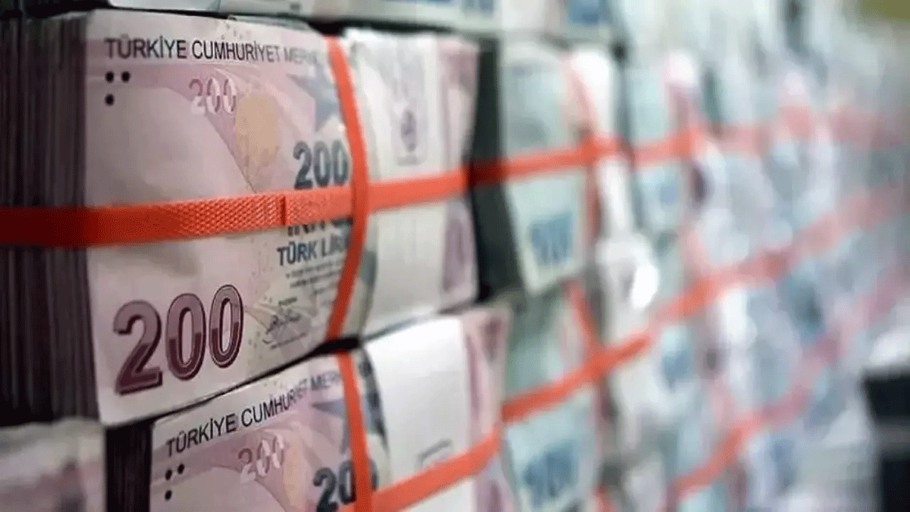Hani millet açtı aç! Vatandaşın bankadaki parası uçuşa geçti