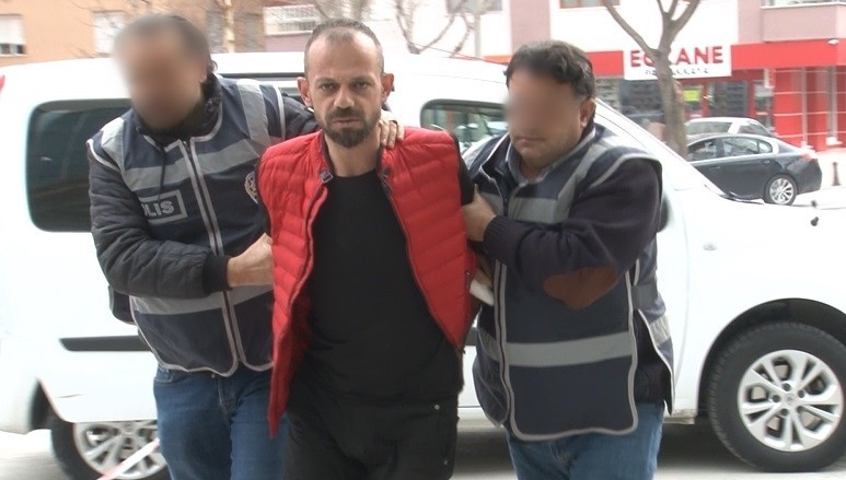 Haraç istedikleri market sahibinin oğlunu bıçaklayan 3 şüpheli yakalandı 