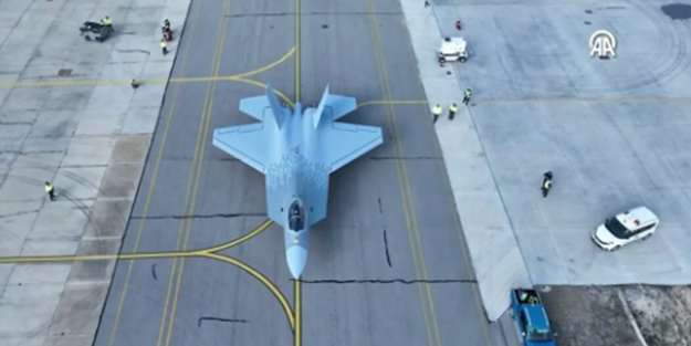 Harbiden skandal! "Milli Muharip Uçak mühendisi 'neredeyse ağlamaklı' şekilde sitem etti: Bizim emeğimizi konuşmadılar"