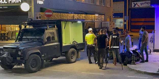 Hareketli anlar! Şüpheli çanta içinden el bombası çıktı