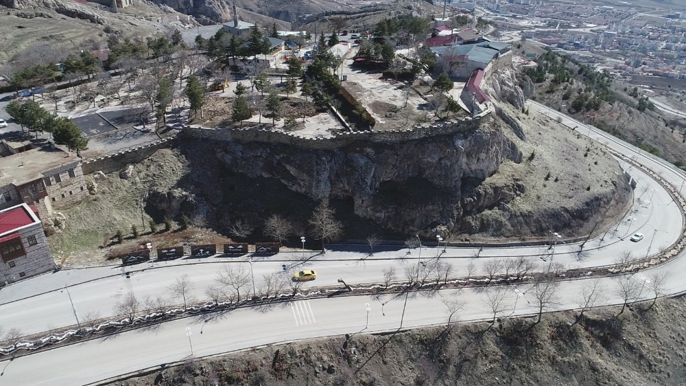 Harput’a Cam Seyir Terası projesi için start verildi 