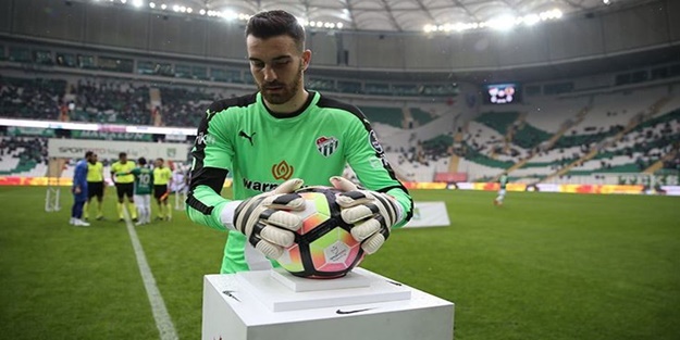 Harun Tekin Beşiktaş'a gidiyor mu? Başkan Ali Ay resmen açıkladı...