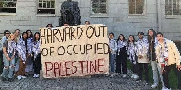 Harvard Üniversitesindeki Filistin destekçisi öğrenciler, yönetimle anlaştıklarını duyurdu