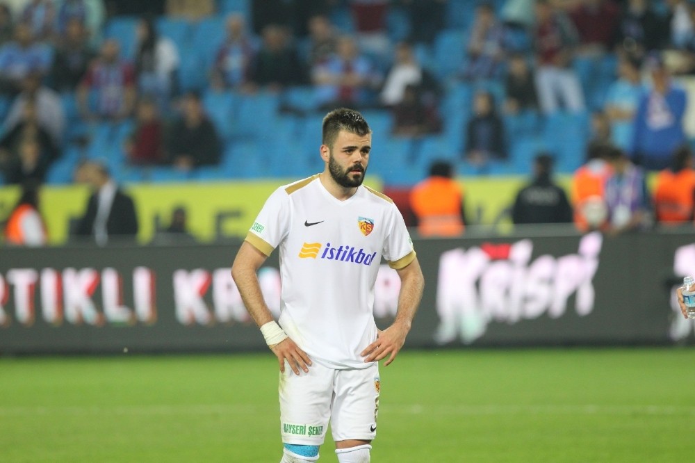 Hasan Hüseyin’in yıldızı parlıyor 