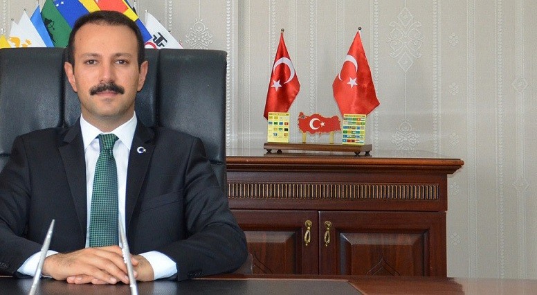 Hasan Kalyoncu Üniversitesi’ni bitirdi çocukluk hayalini gerçekleştirdi